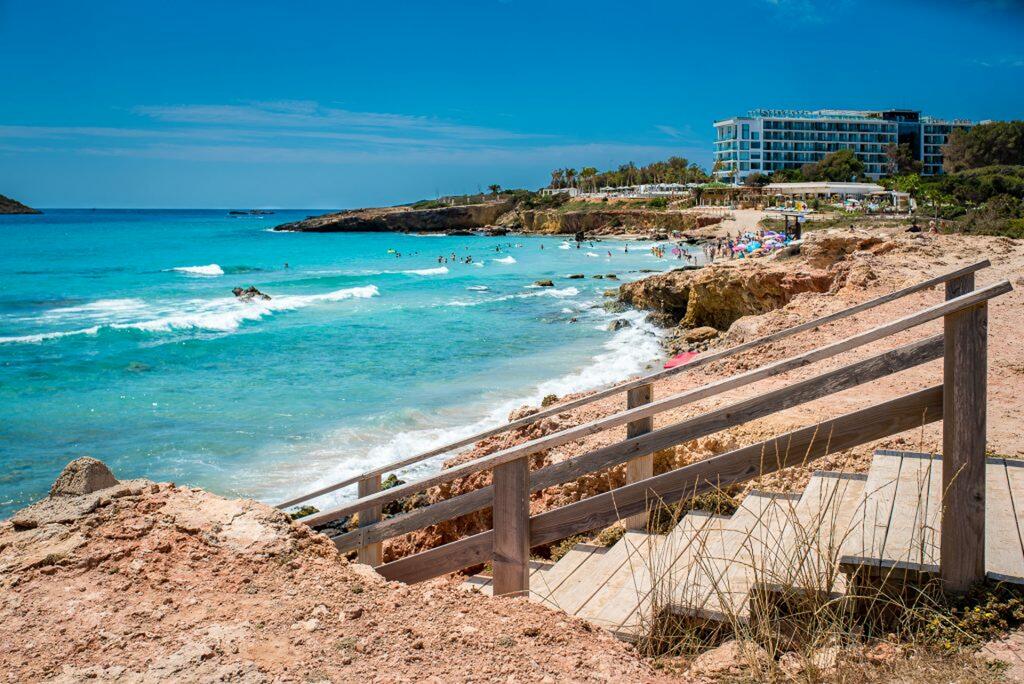 Cala Nova Ibiza in Santa Eulalia del Rio gemeente