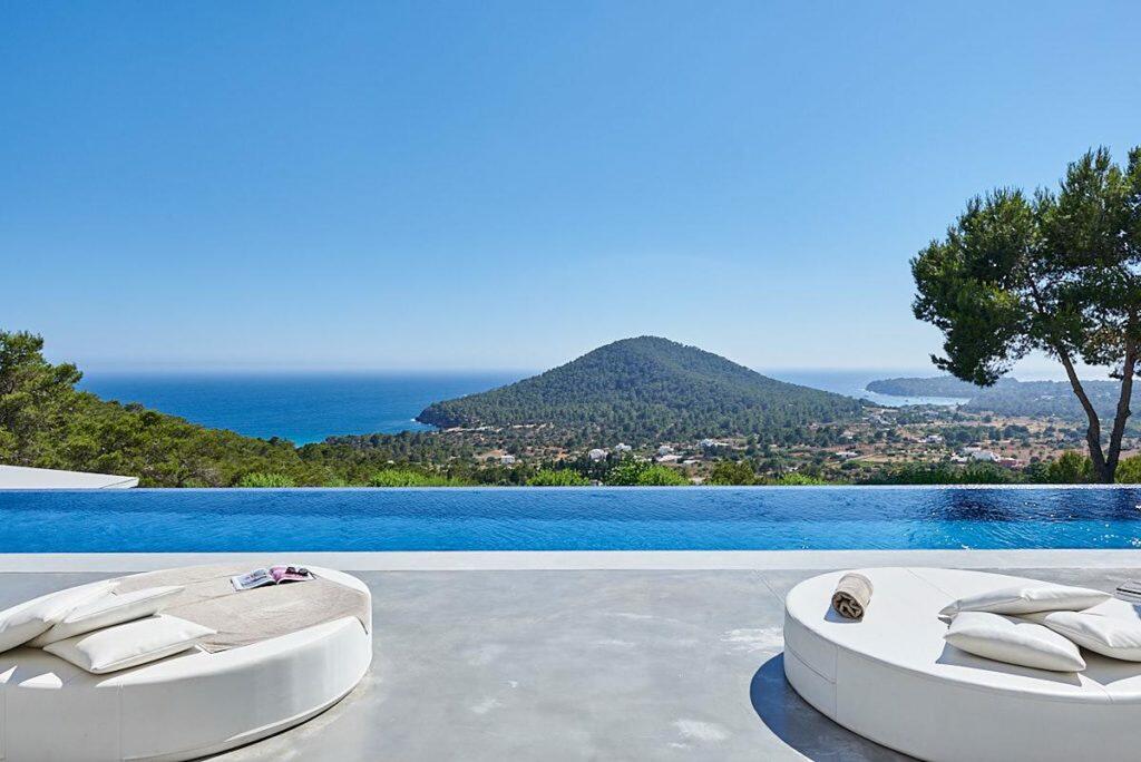 Sa Caleta Hills Exclusieve Villa Ibiza met prachtig uitzicht op zee