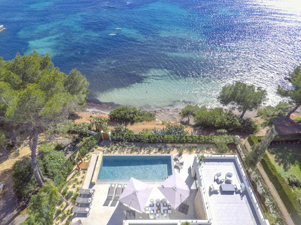 Een woning kopen op Ibiza met uitzicht op zee